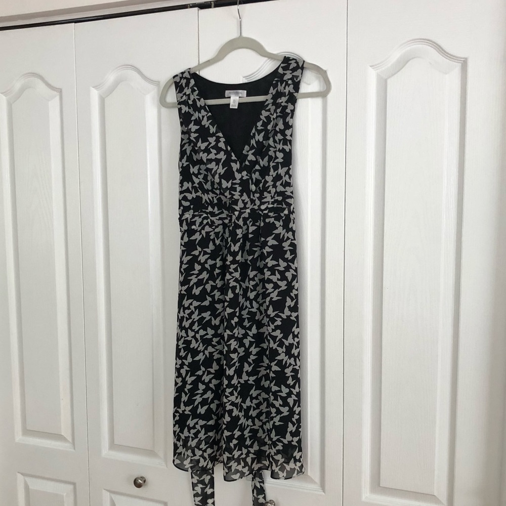 Motherhood Size L Butterfly Overlay Dress